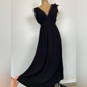 Birch & Stone Maxi Dress Size L Black V-Neck Gauzy Empire Waist Smocked Boho